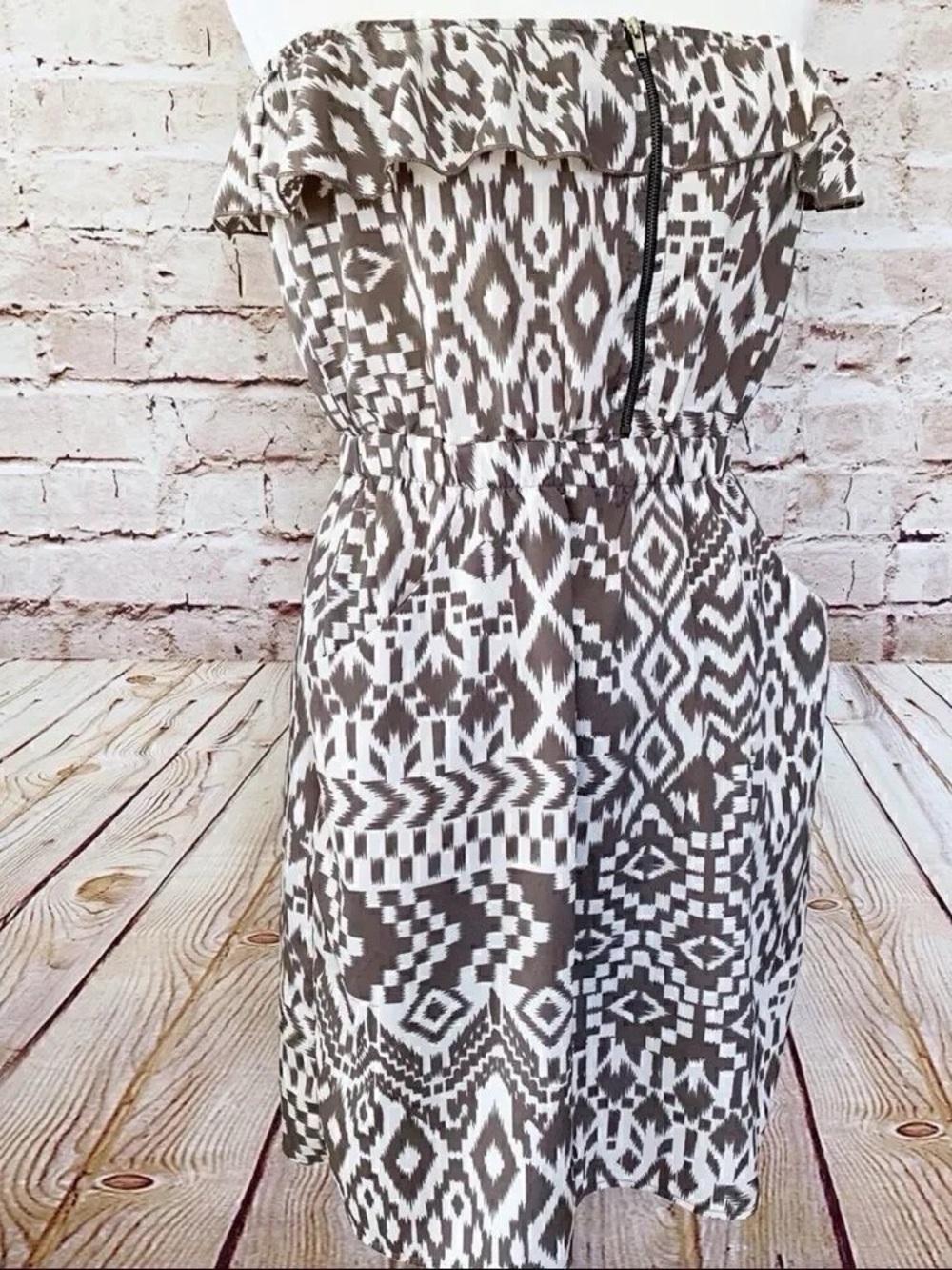 Stripless Brown & White Printed Strapless Summer Dress